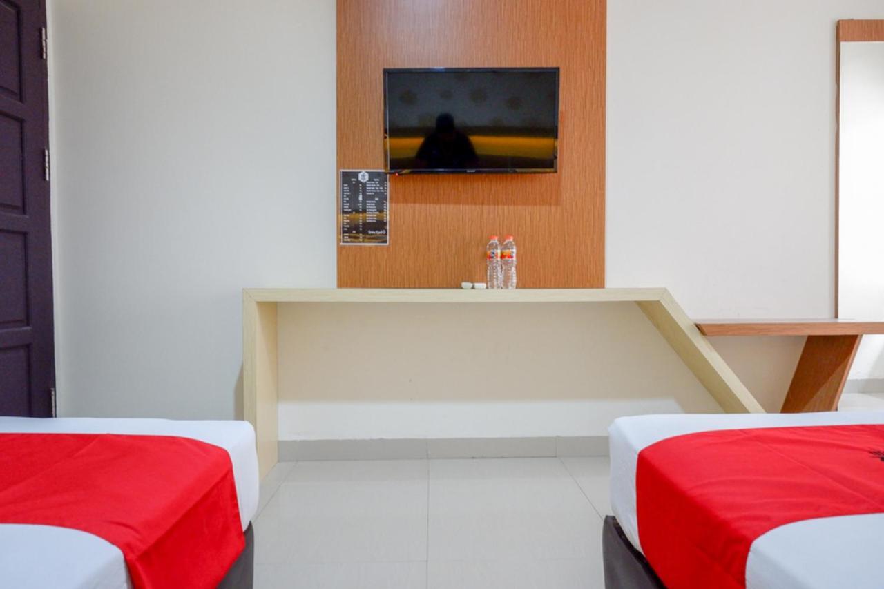 Reddoorz @ Hotel Bumi Palupy Bagian luar foto